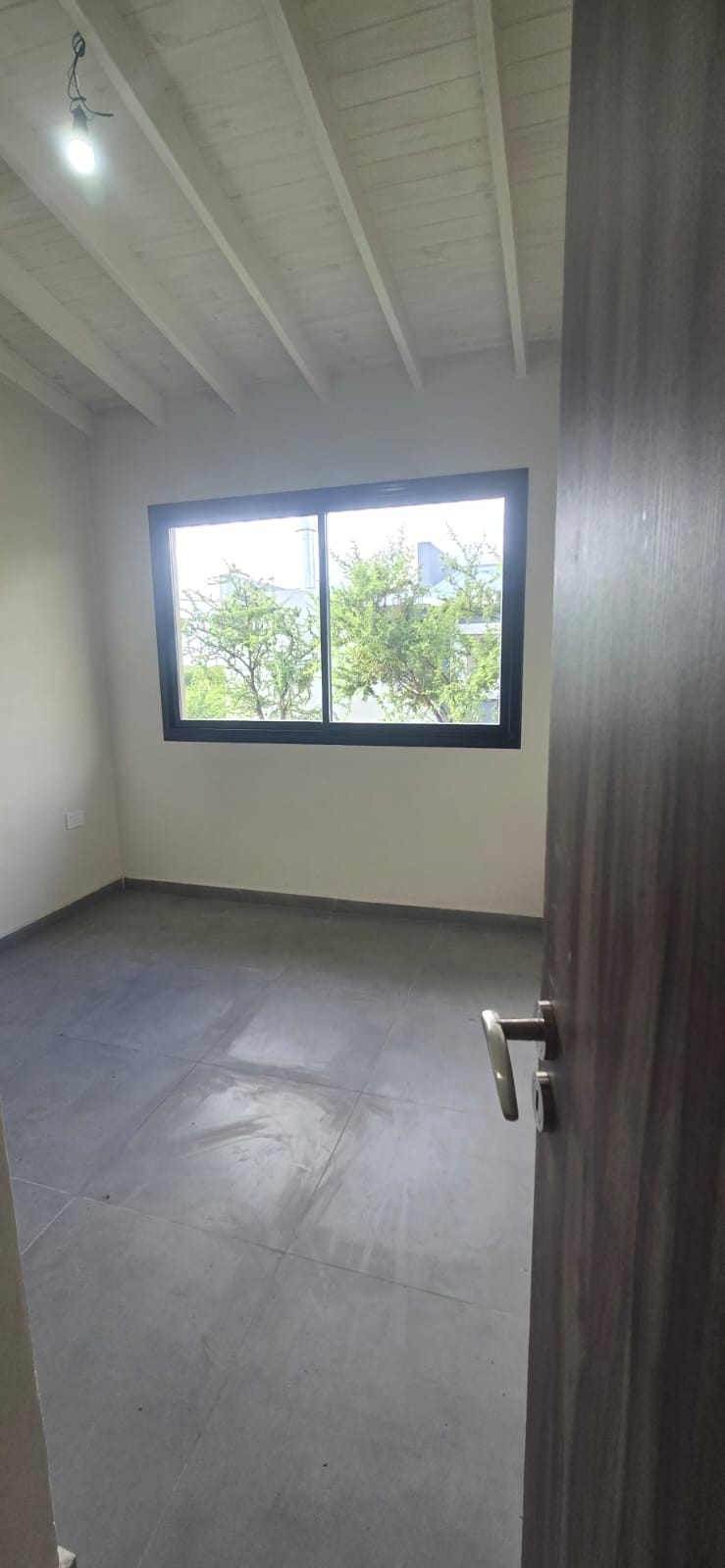 PREVENTA CASA MINIMALISTA | LA ARBOLADA | MERLO