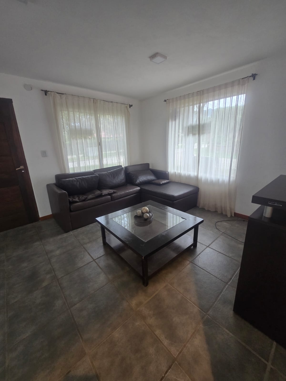 IMPECABLE CHALET CENTRICO | MERLO