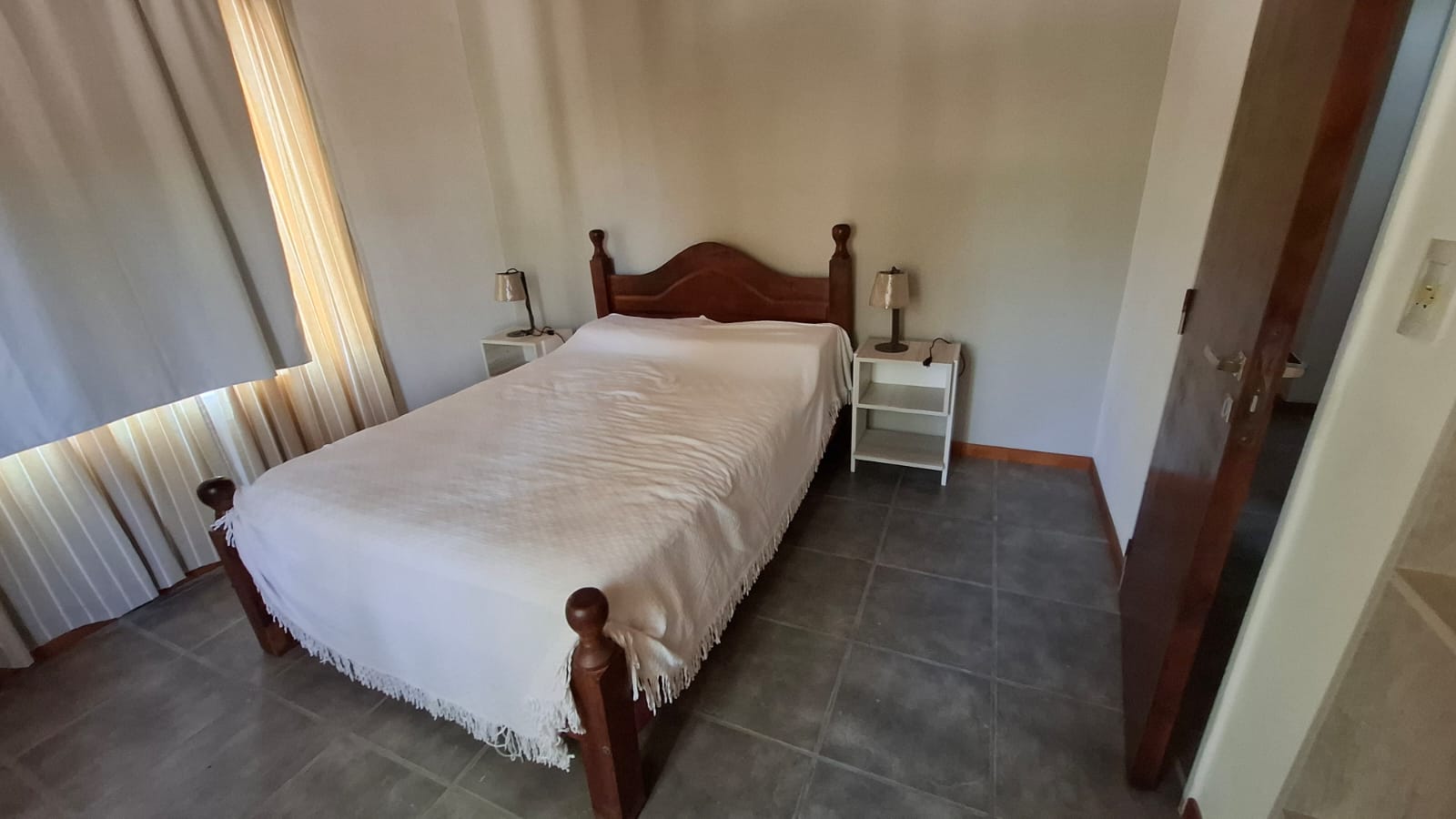 IMPECABLE CHALET CENTRICO | MERLO