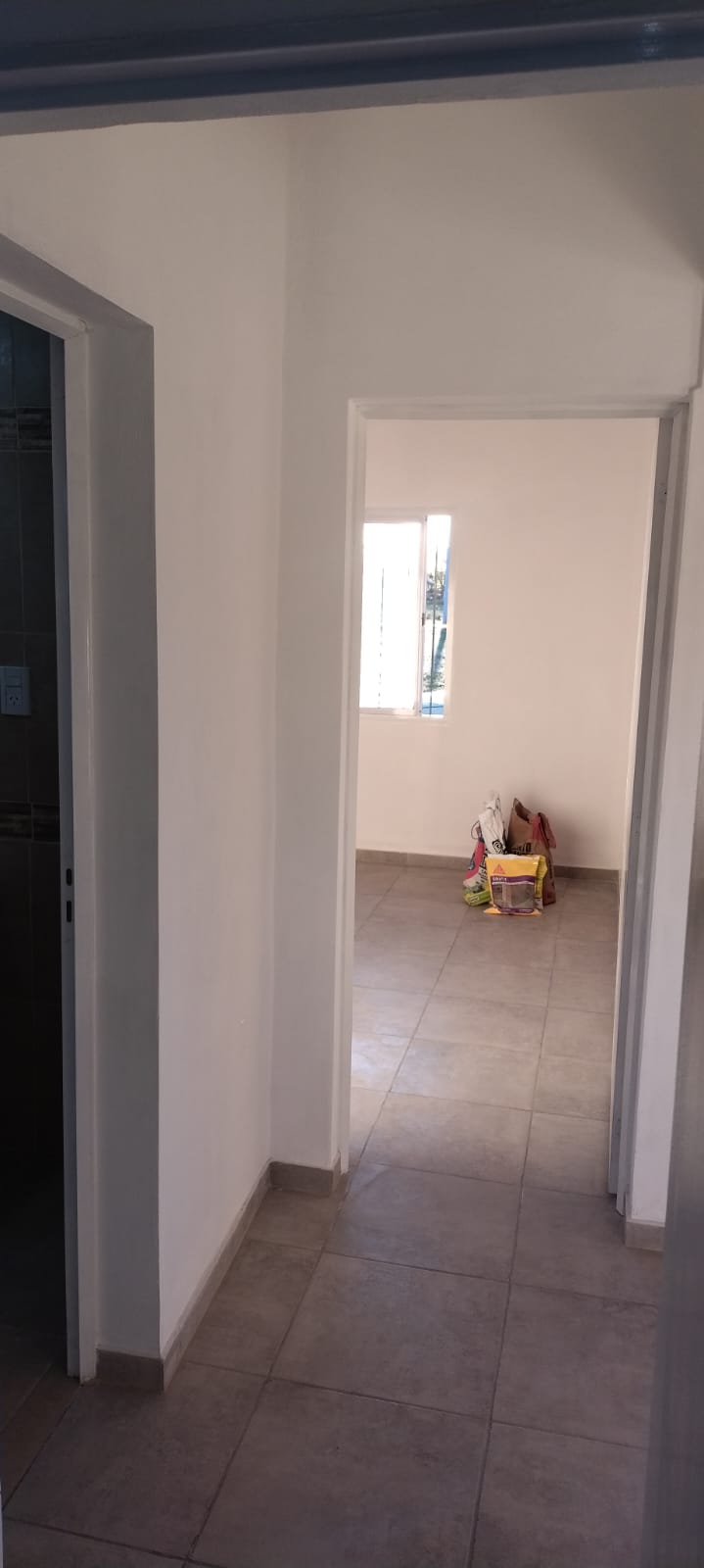 CASA MINIMALISTA DE 3 AMBIENTES | SANTA ROSA DEL CONLARA