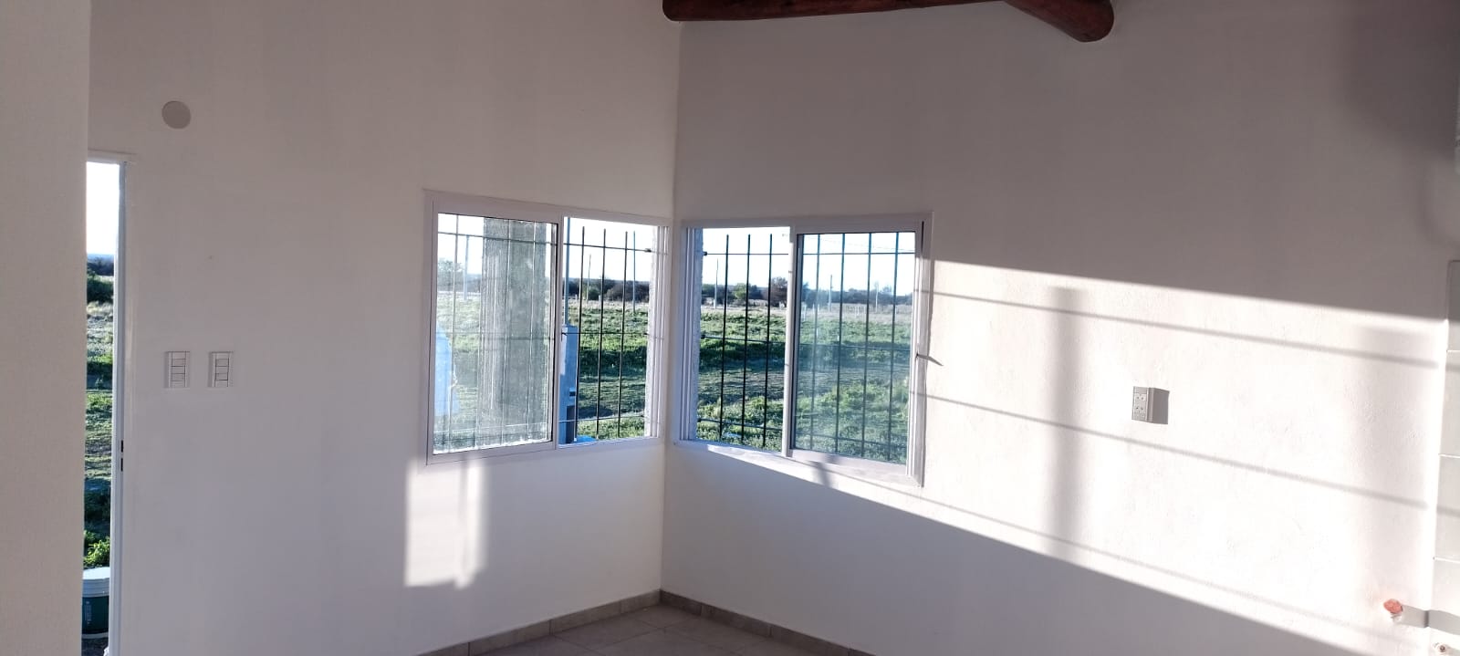 CASA MINIMALISTA DE 3 AMBIENTES | SANTA ROSA DEL CONLARA