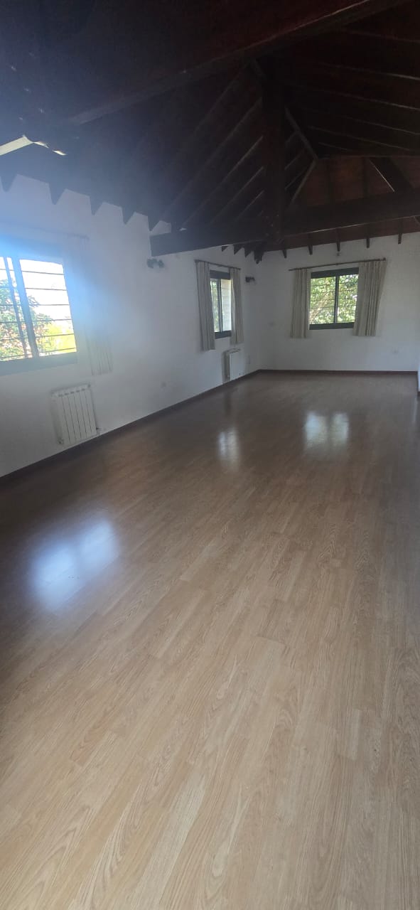 IMPORTANTE CHALET 5 AMBIENTES | RINCON DEL ESTE | MERLO