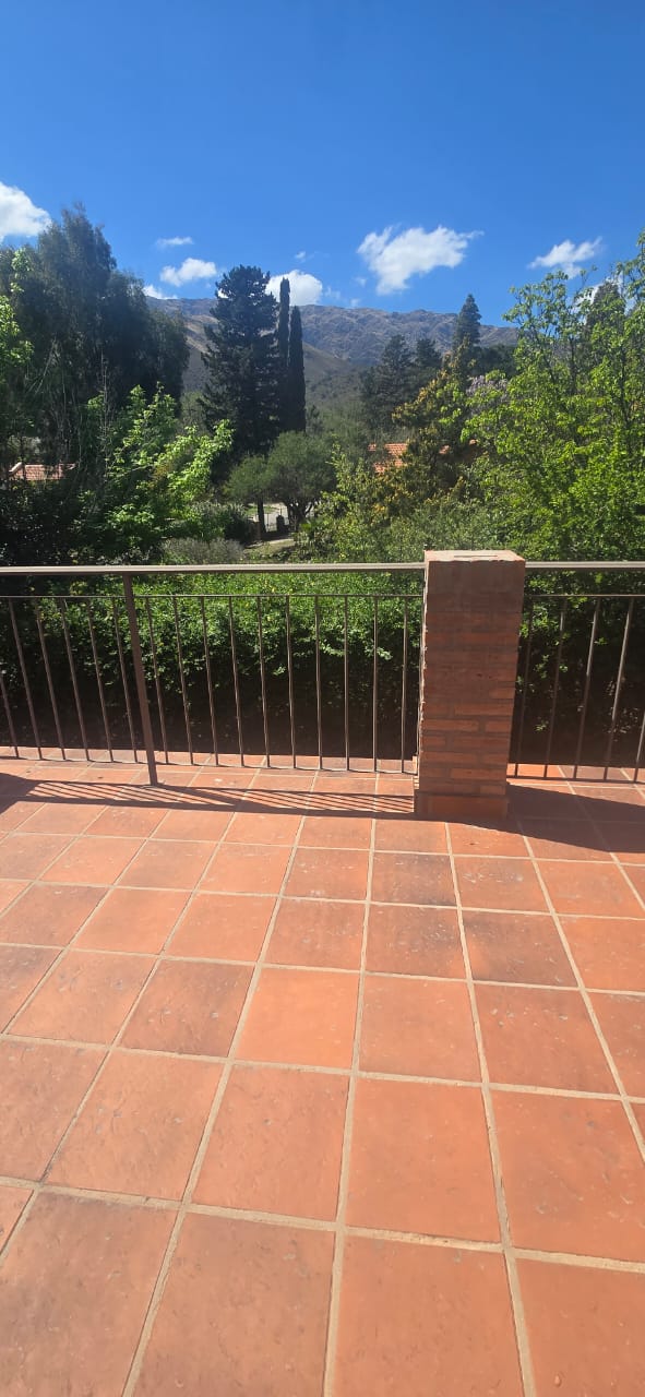 IMPORTANTE CHALET 5 AMBIENTES | RINCON DEL ESTE | MERLO