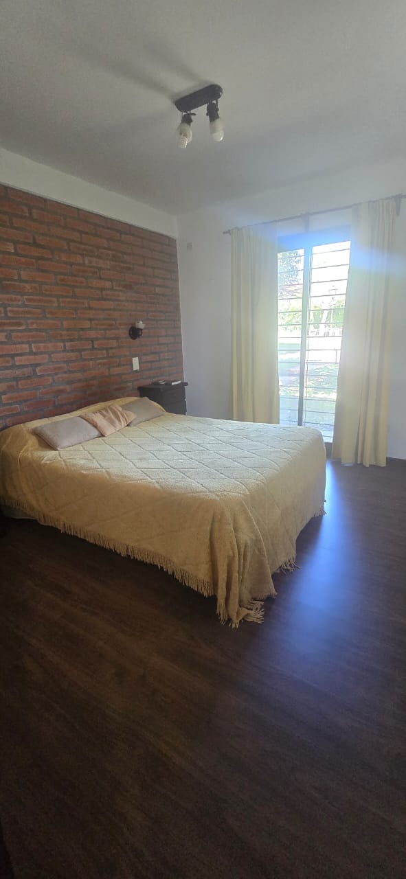 IMPORTANTE CHALET 5 AMBIENTES | RINCON DEL ESTE | MERLO