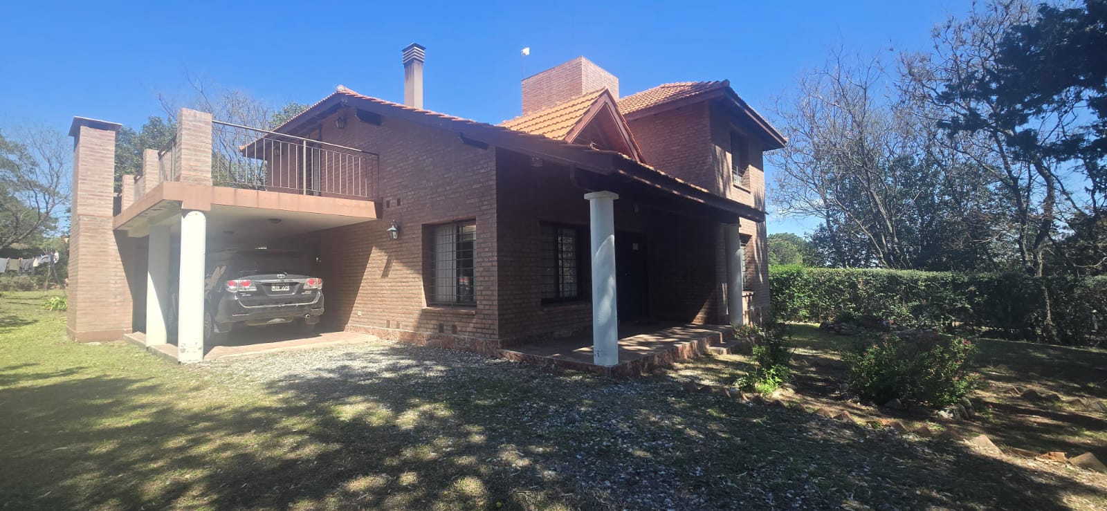 IMPORTANTE CHALET 5 AMBIENTES | RINCON DEL ESTE | MERLO