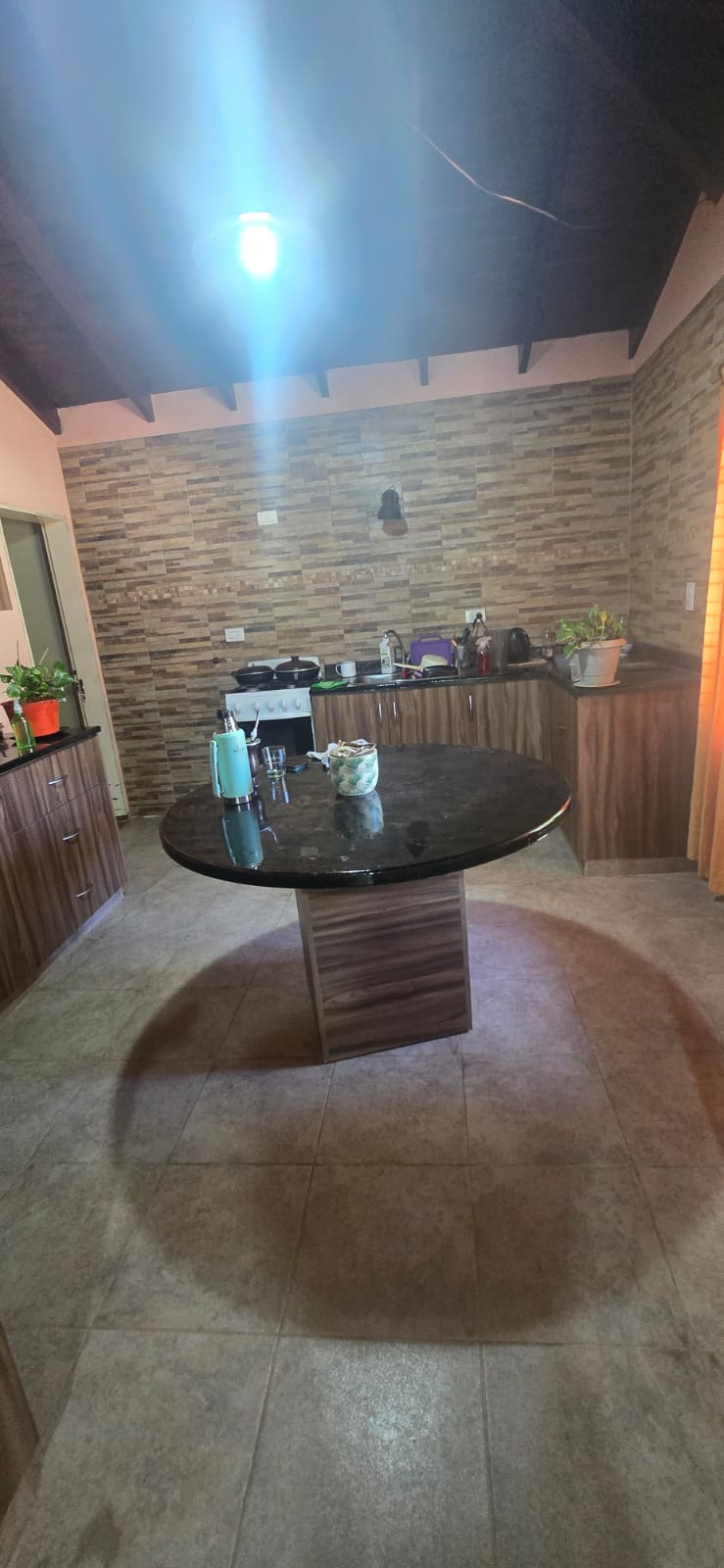 CHALET DE 4 AMBIENTES | PIEDRA BLANCA ARRIBA | MERLO