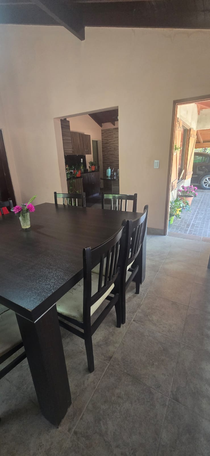 CHALET DE 4 AMBIENTES | PIEDRA BLANCA ARRIBA | MERLO