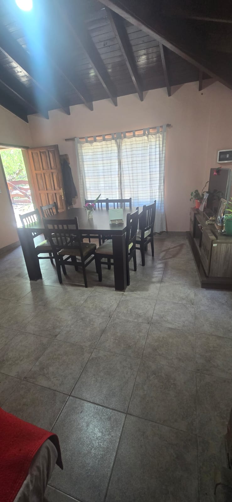 CHALET DE 4 AMBIENTES | PIEDRA BLANCA ARRIBA | MERLO