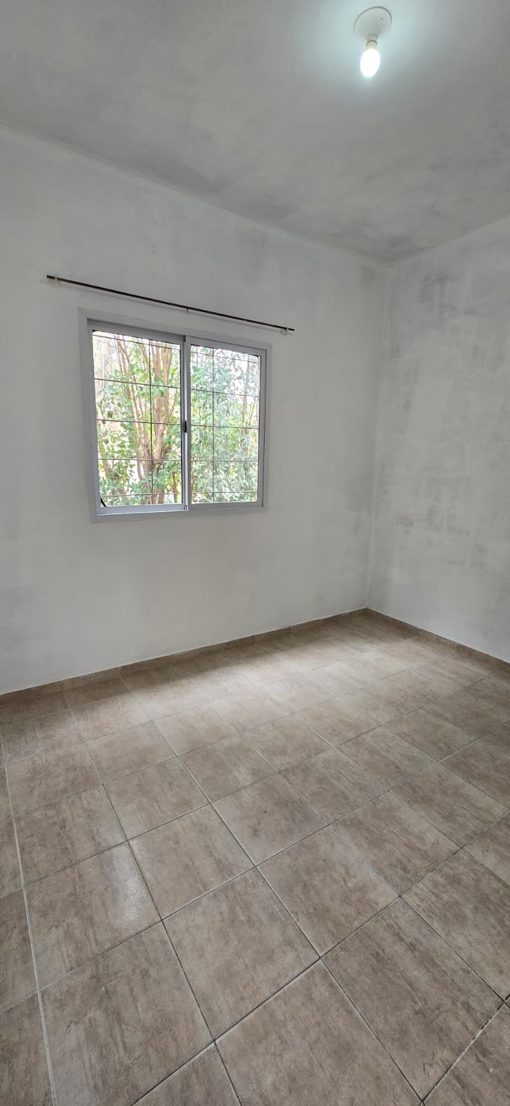 OPORTUNIDAD CASA 2 AMBIENTES EN MERLO