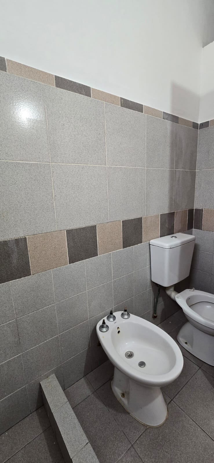 OPORTUNIDAD CASA 2 AMBIENTES EN MERLO