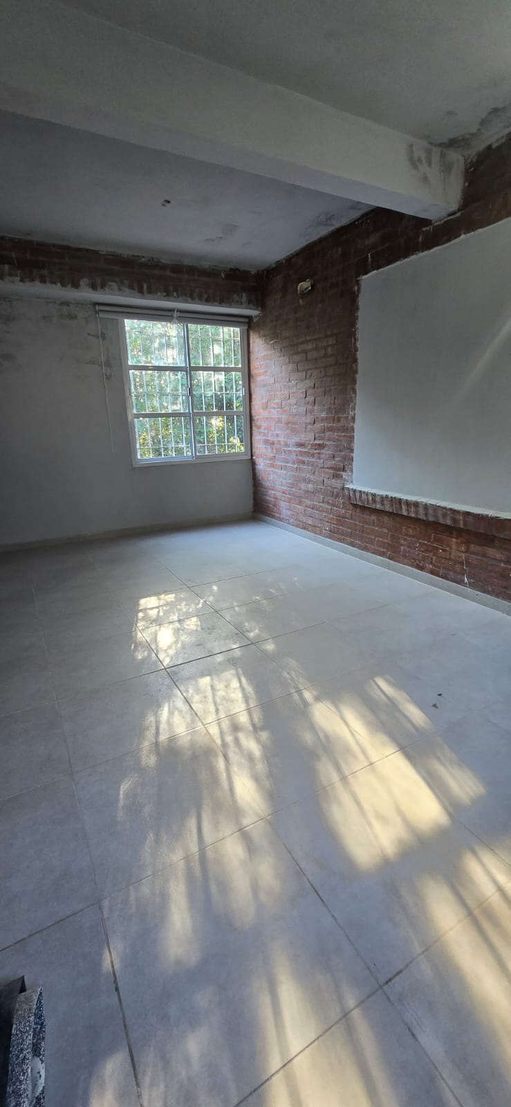 CASA EN LA ENTRADA DE LOS MOLLES