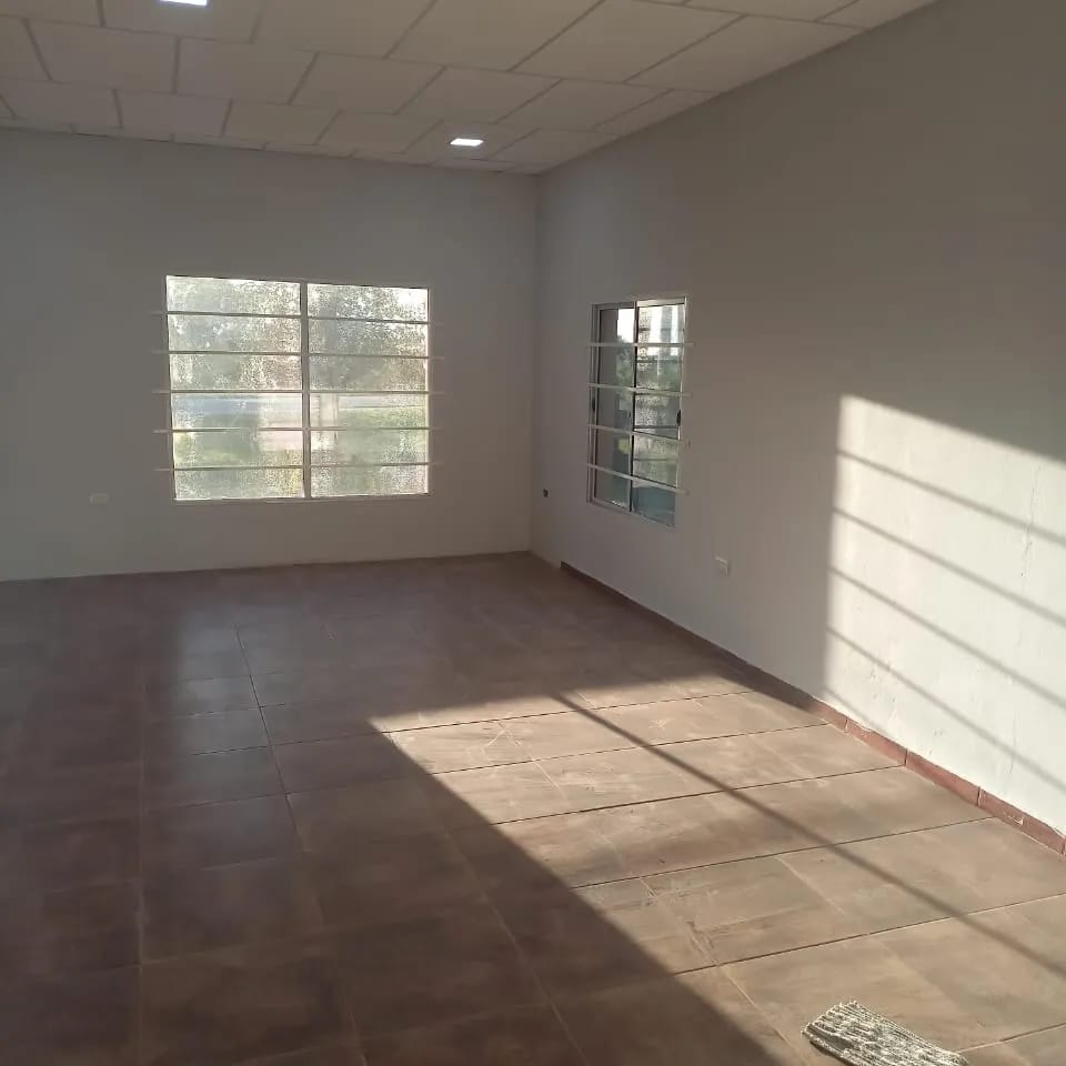 CASA CON UBICACIÓN ESTRATÉGICA EN LOS MOLLES