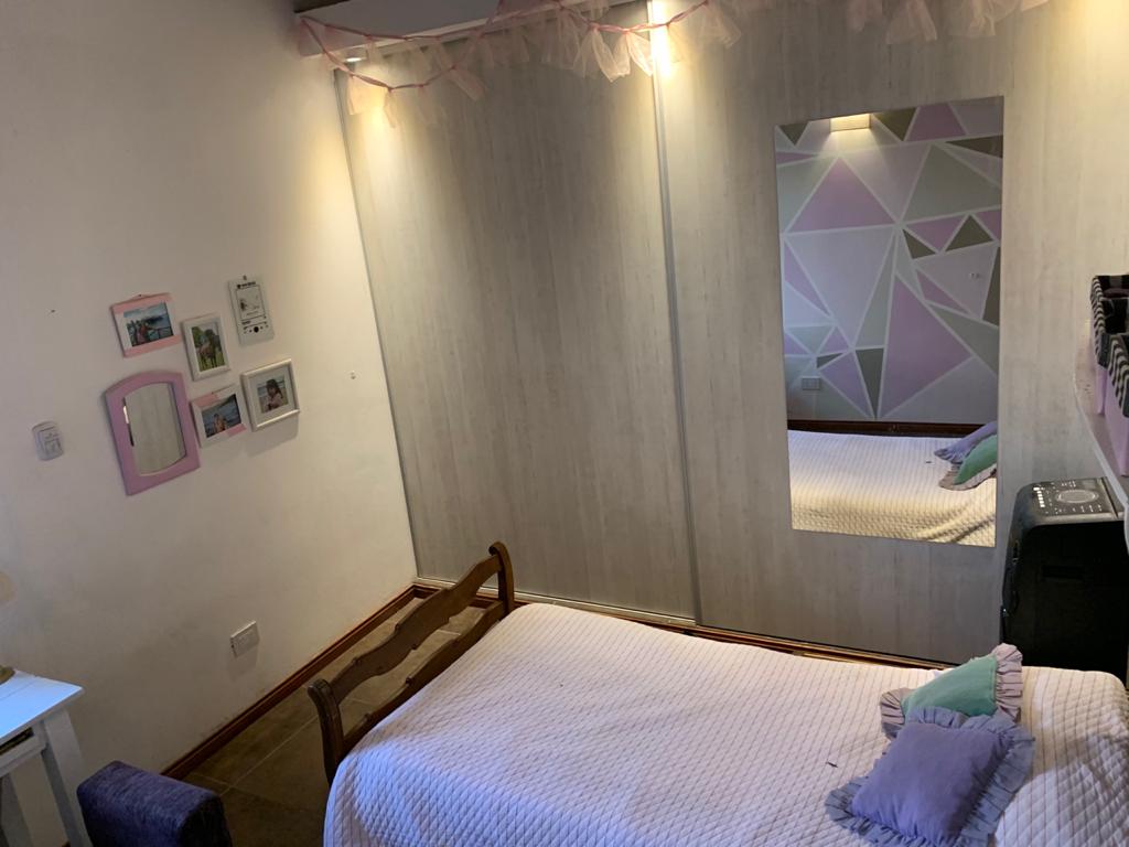 RESIDENCIA DE CATEGORÍA EN BARRIO LAS MORERAS I | MERLO