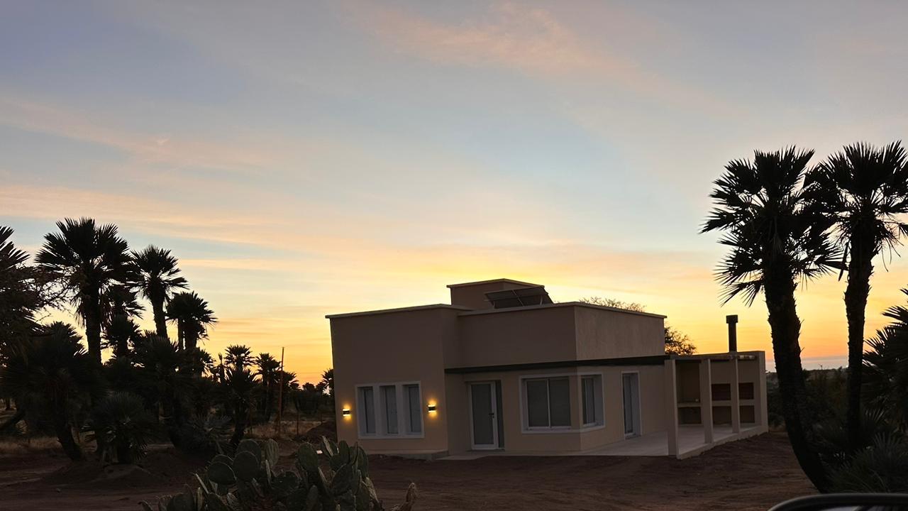 CASA MINIMALISTA EN PAPAGAYOS | ALTOS DEL PALMAR