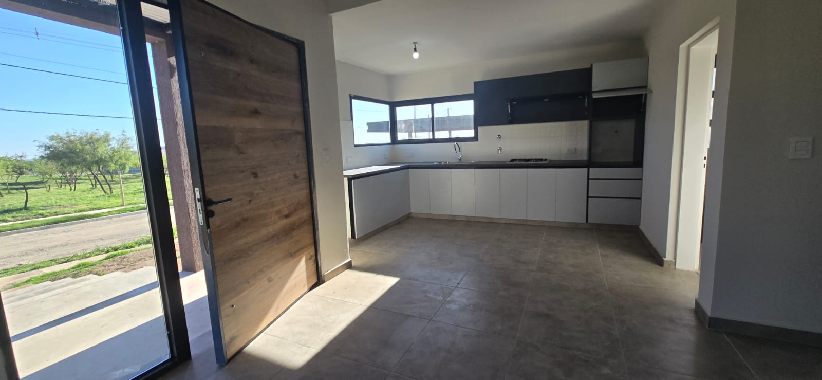 CASA MINIMALISTA EN LA ARBOLADA | MERLO | LOTE 14