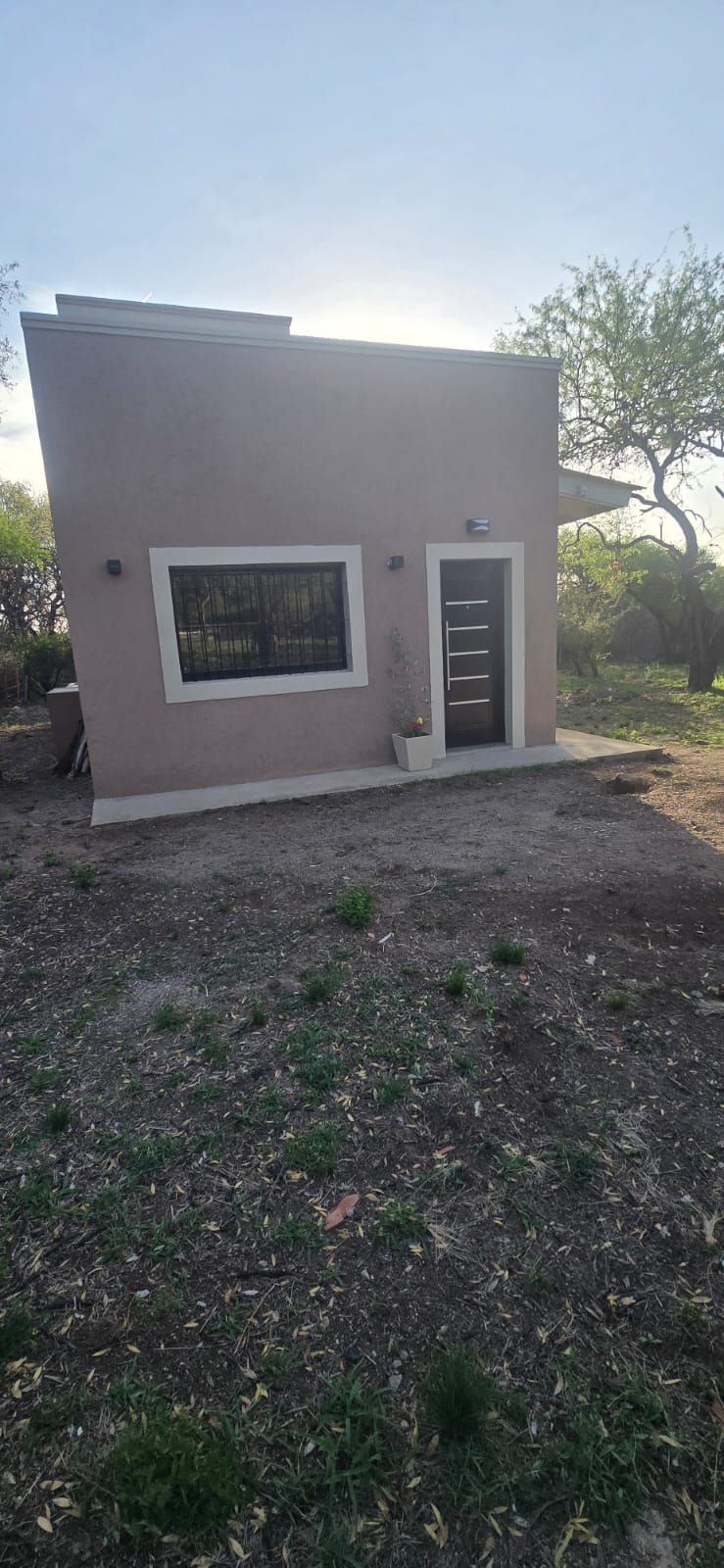 HERMOSA CASA A ESTRENAR EN CERRO DE ORO | MERLO