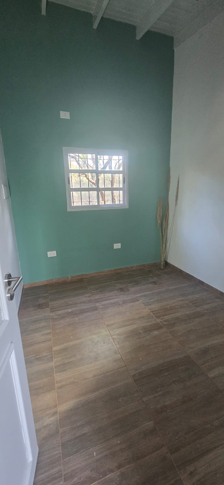 HERMOSA CASA A ESTRENAR EN CERRO DE ORO | MERLO