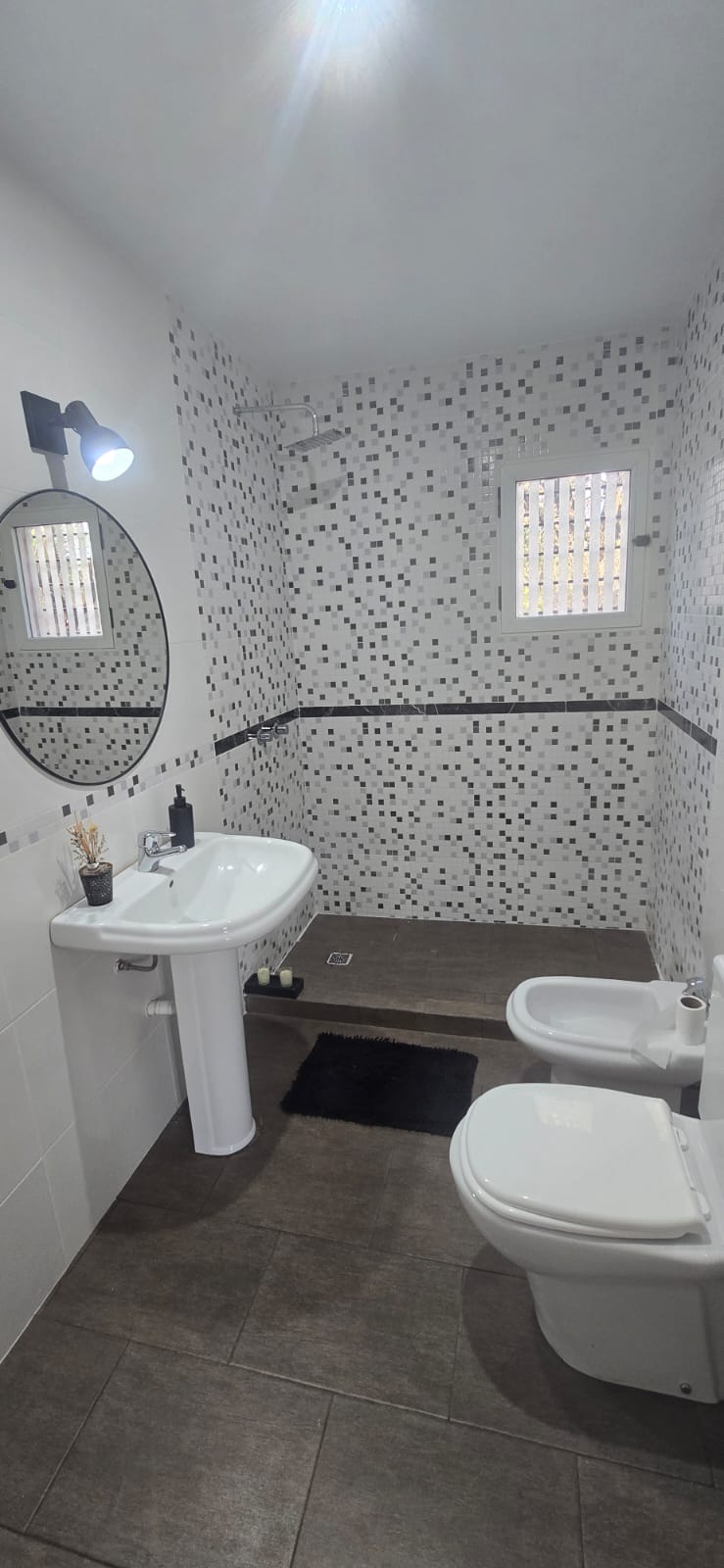 HERMOSA CASA A ESTRENAR EN CERRO DE ORO | MERLO