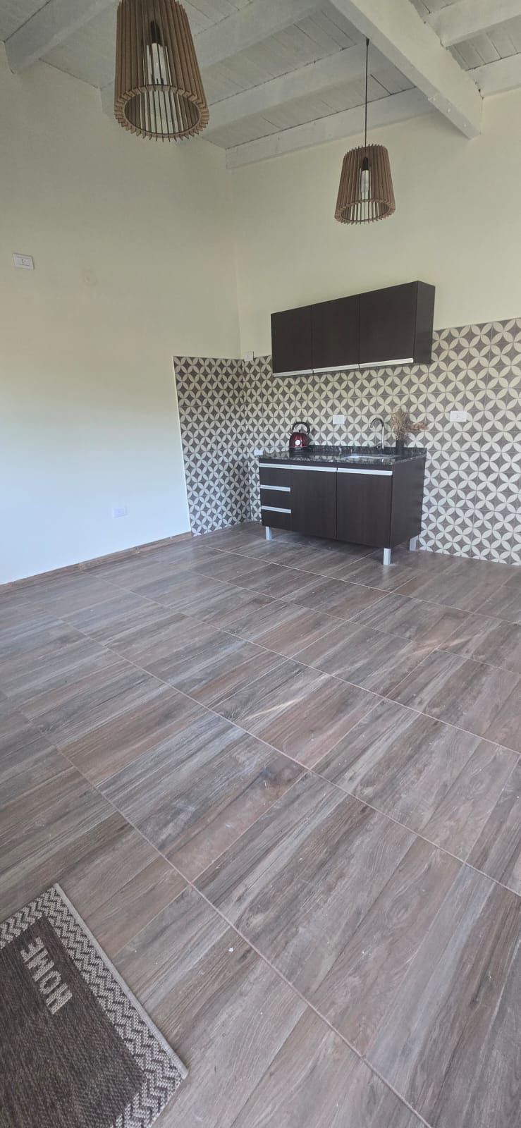 HERMOSA CASA A ESTRENAR EN CERRO DE ORO | MERLO