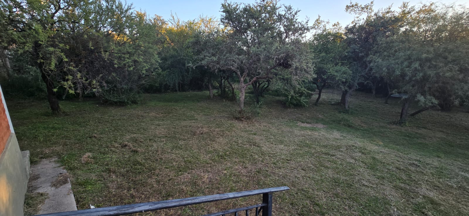 HERMOSO CHALET DE CATEGORIA EN MERLO