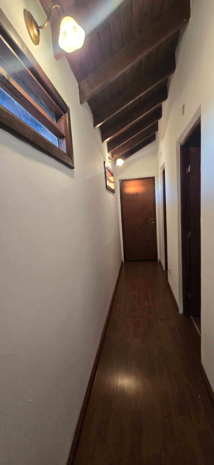 HERMOSO CHALET TRES DORMITORIOS | MERLO