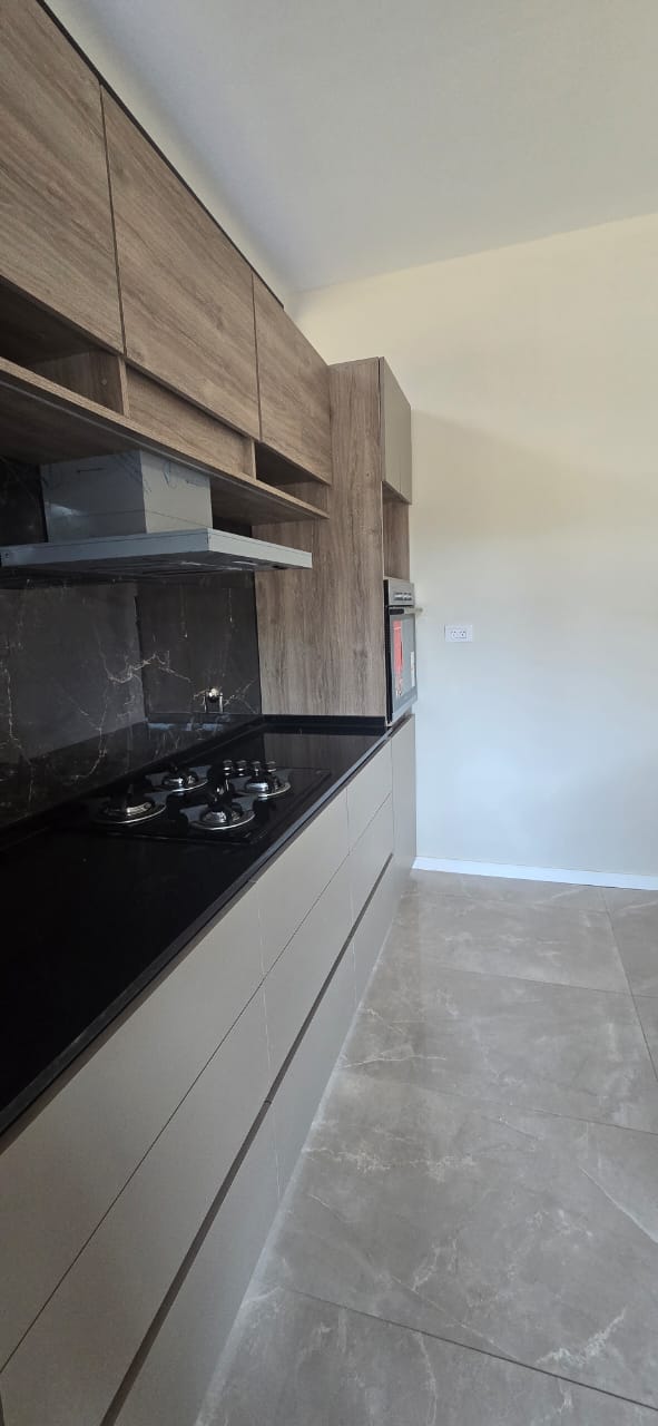 CASA MINIMALISTA EN COUNTRY CLUB CHUMAMAYA | MERLO