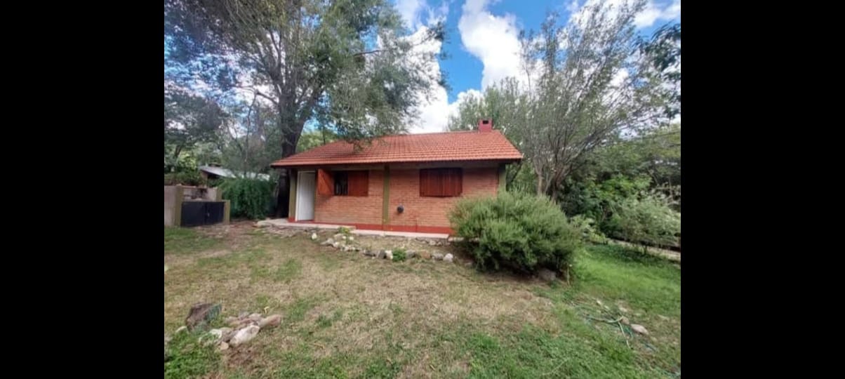 DOS CABAÑAS Y UNA CASA EN RINCON DEL ESTE | MERLO