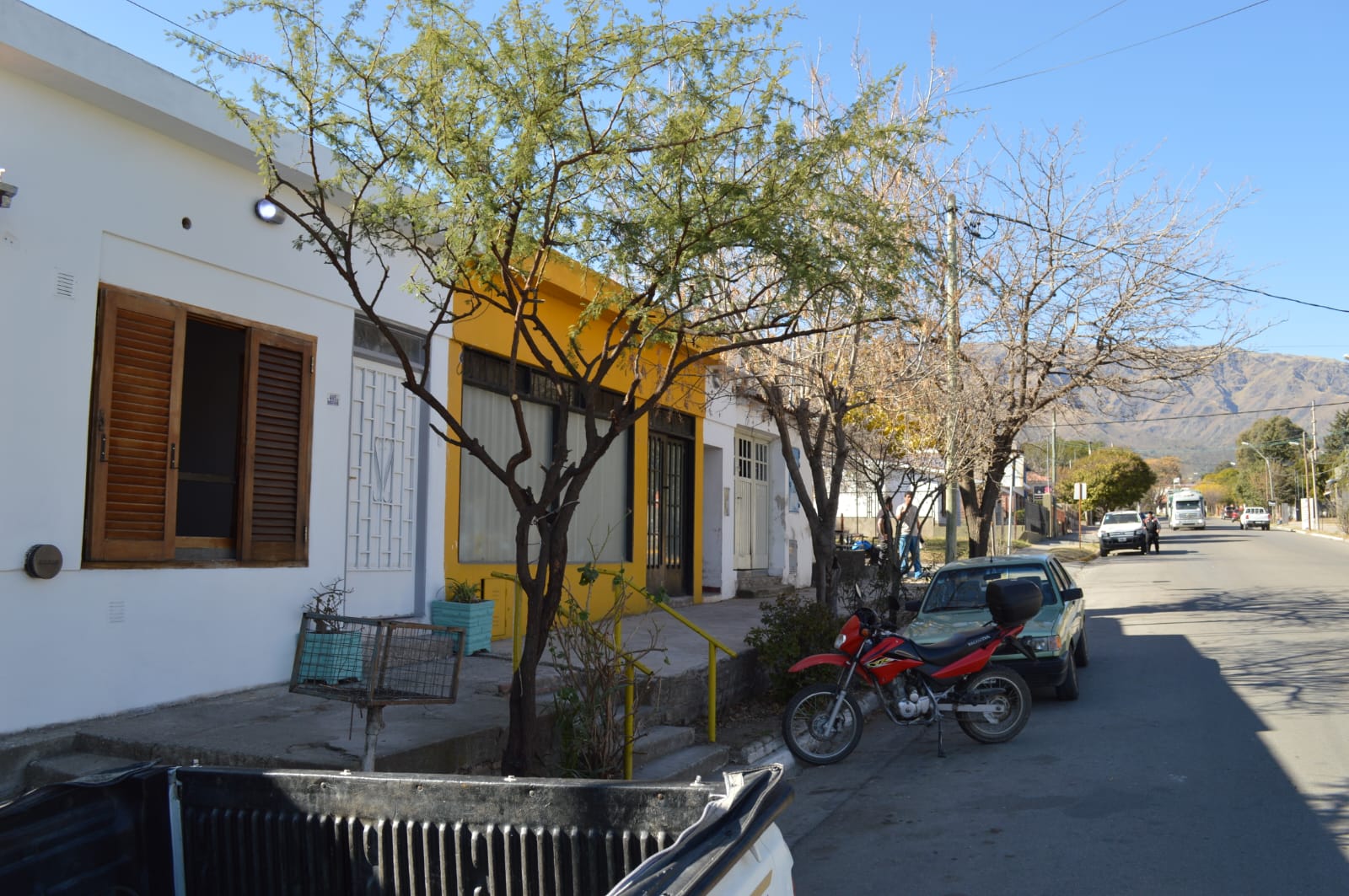 OPORTUNIDAD COMERCIAL SOBRE AV LOS ALMENDROS | MERLO