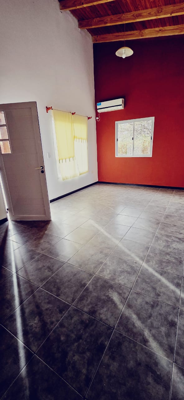 HERMOSA CASA EN BARRANCA COLORADA | MERLO