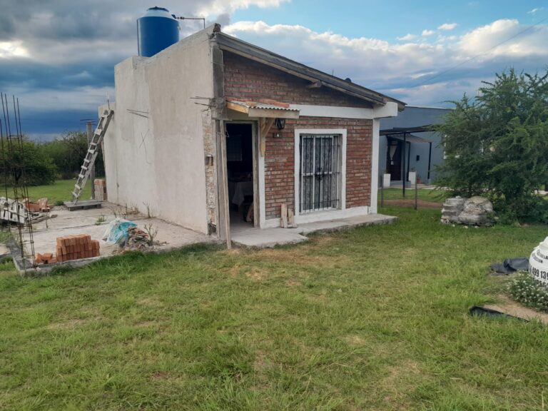 OPORTUNIDAD CASA A TERMINAR EN CORTADERAS