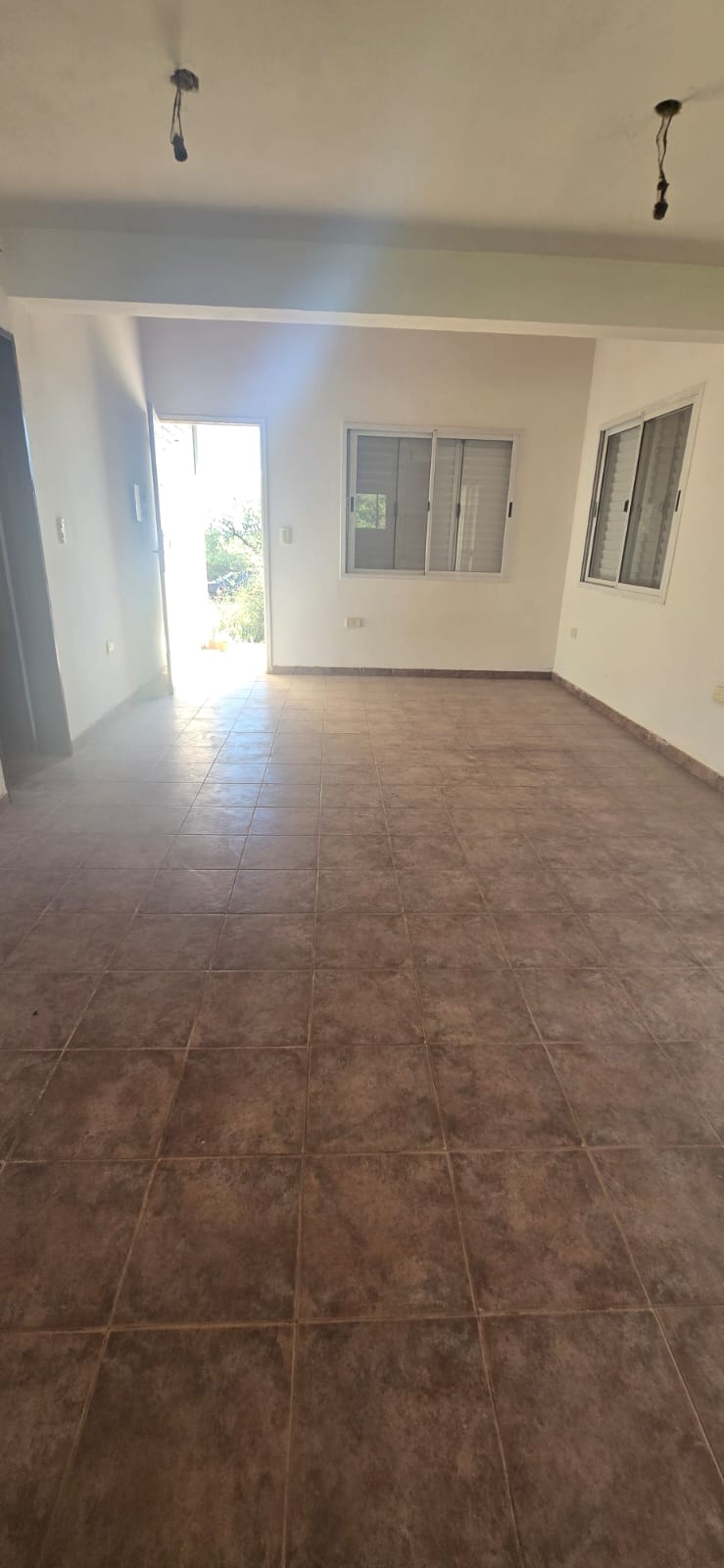 CASA CON HERMOSA VISTA EN CARPINTERIA