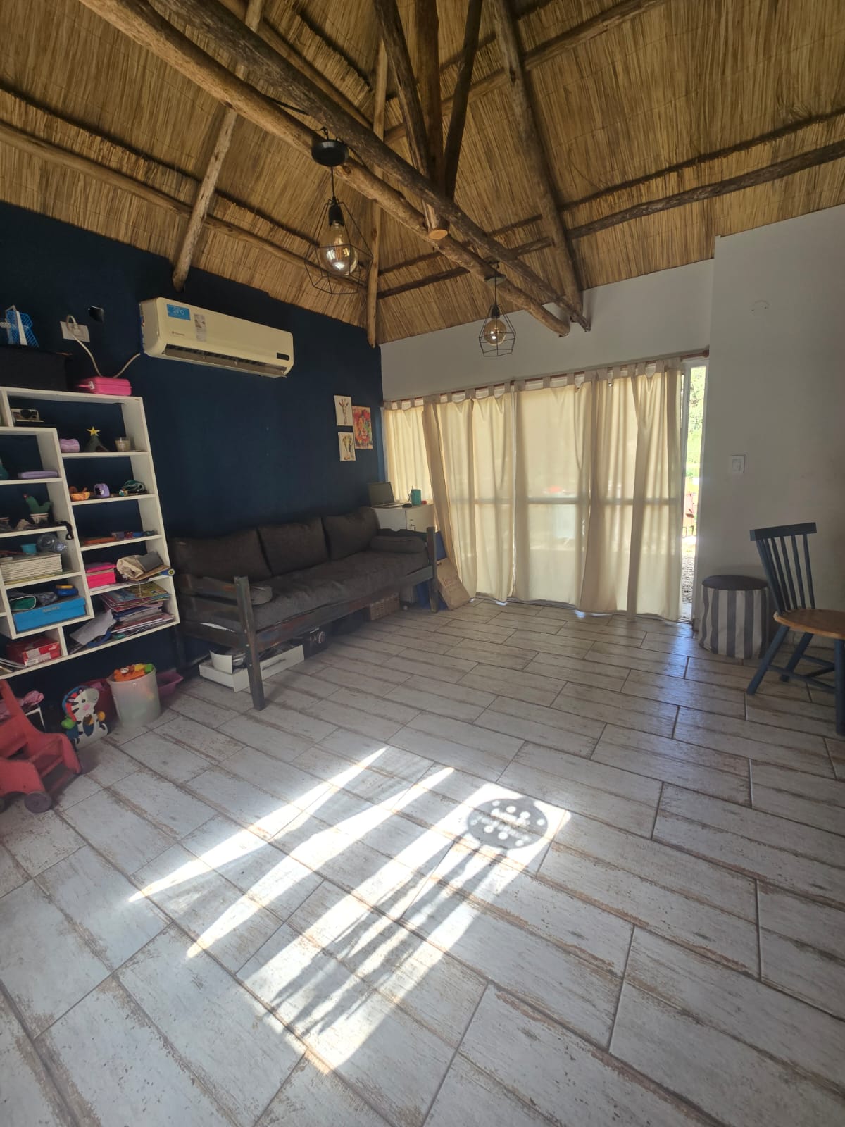 CASA QUINCHO EN VENTA – VALLE DE LOS COMECHINGONES | MERLO, SAN LUIS