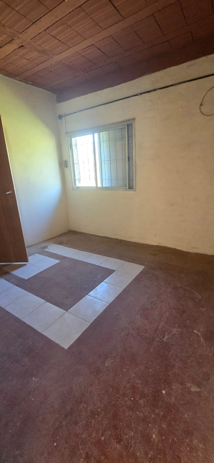 CASA 3 DORMITORIOS EN CARPINTERIA