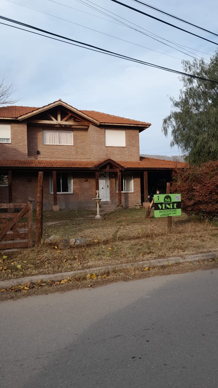 IMPORTANTE CHALET CÉNTRICO | MERLO