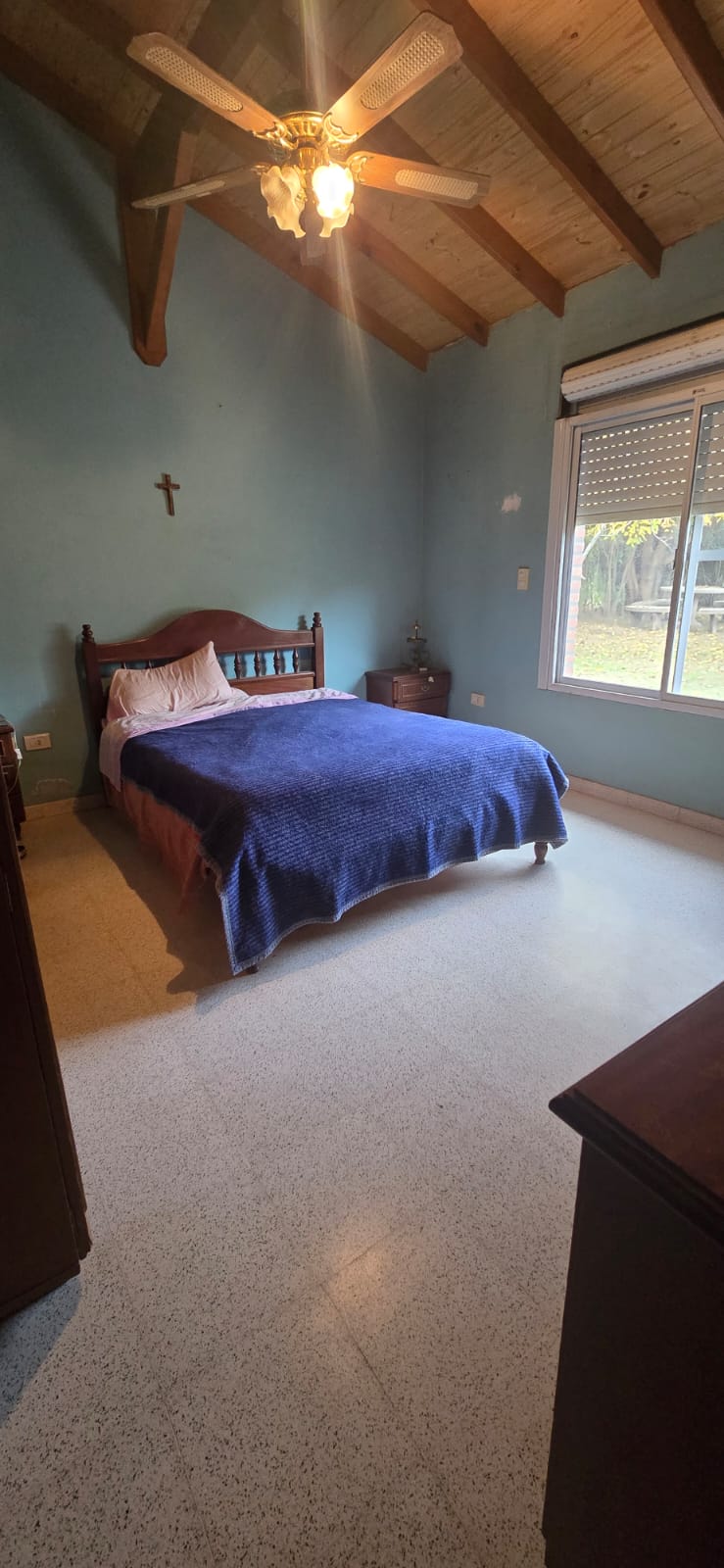 IMPORTANTE CHALET CÉNTRICO | MERLO