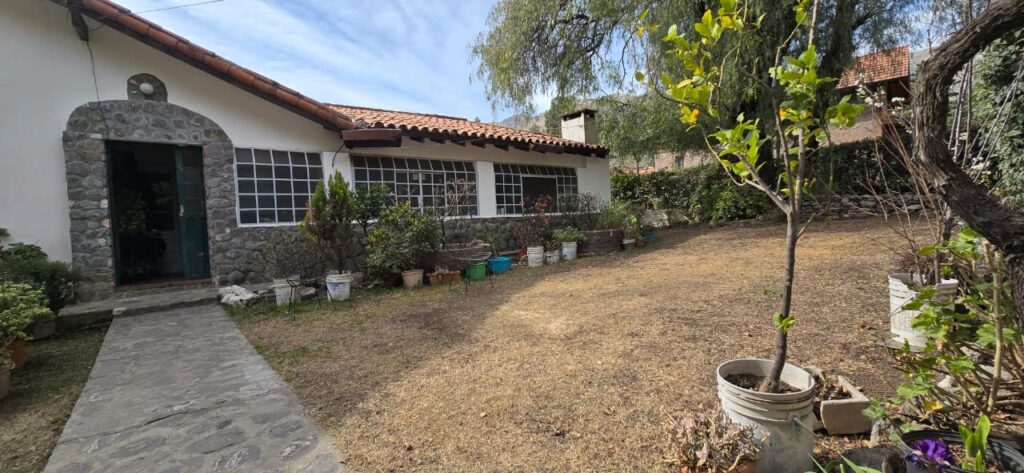 CASA TIPO PH SOBRE RUTA 5 EN MERLO