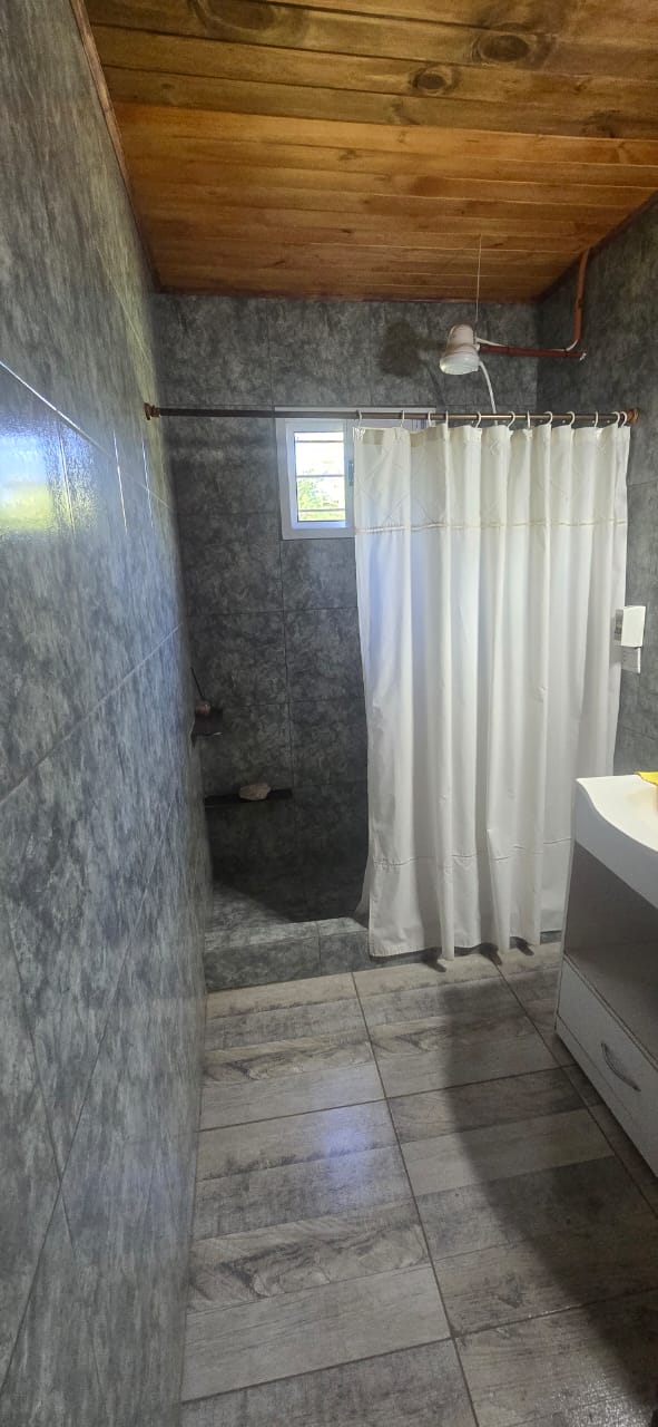 HERMOSA CASA EN LA COLONIA | CARPINTERIA