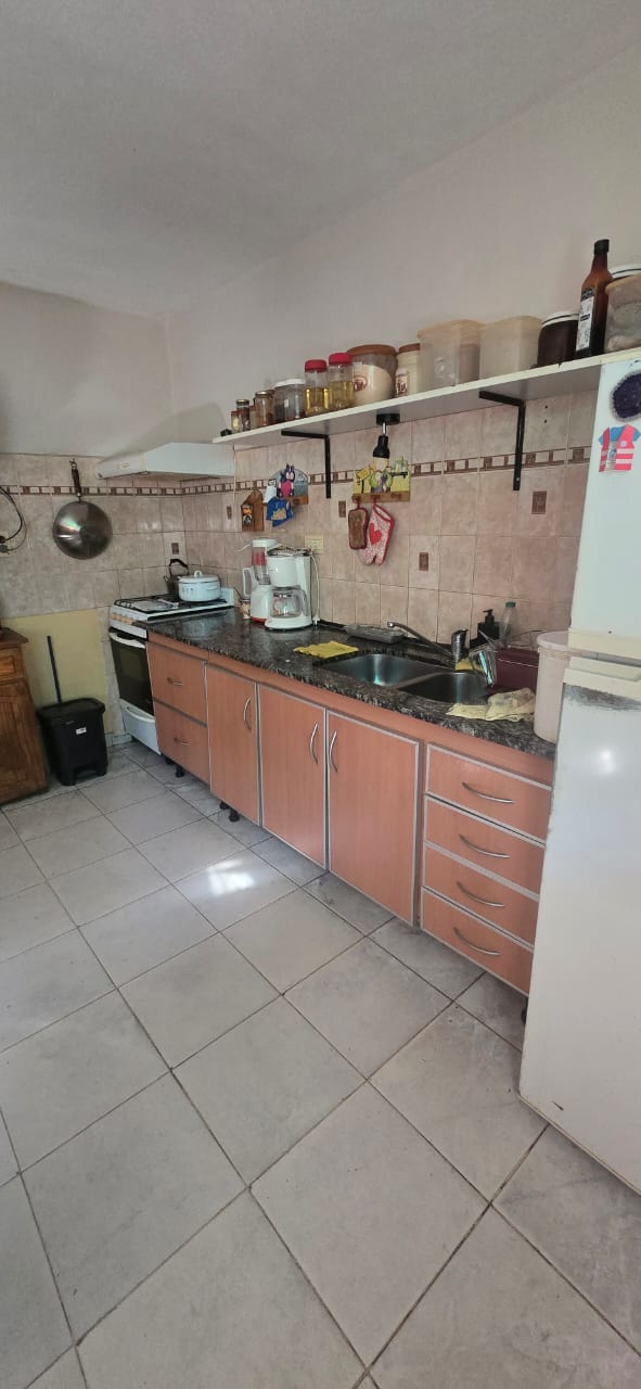 HERMOSA CASA EN LA COLONIA | CARPINTERIA