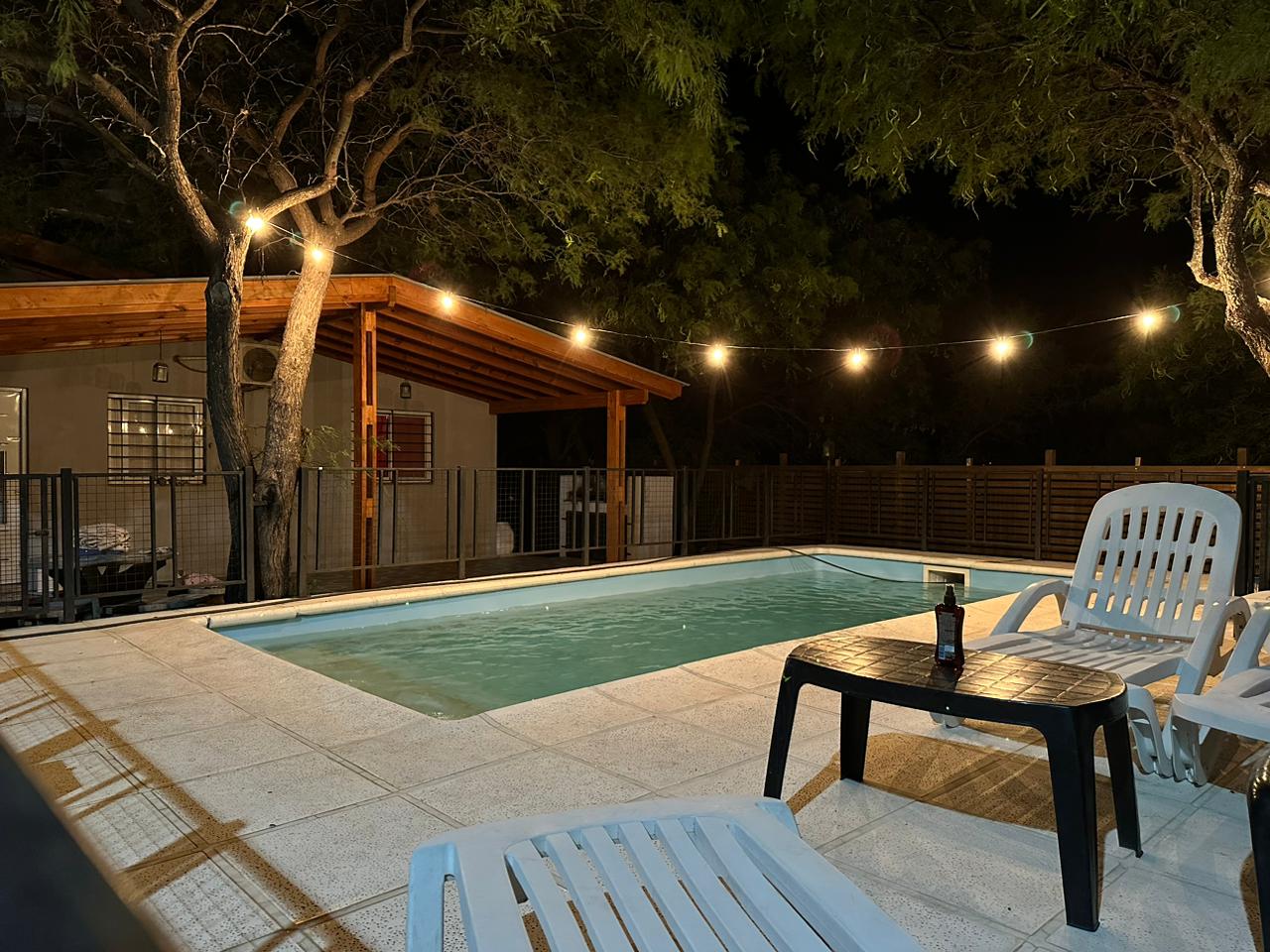 COMPLEJO DE 4 CABAÑAS EN LOS MOLLES