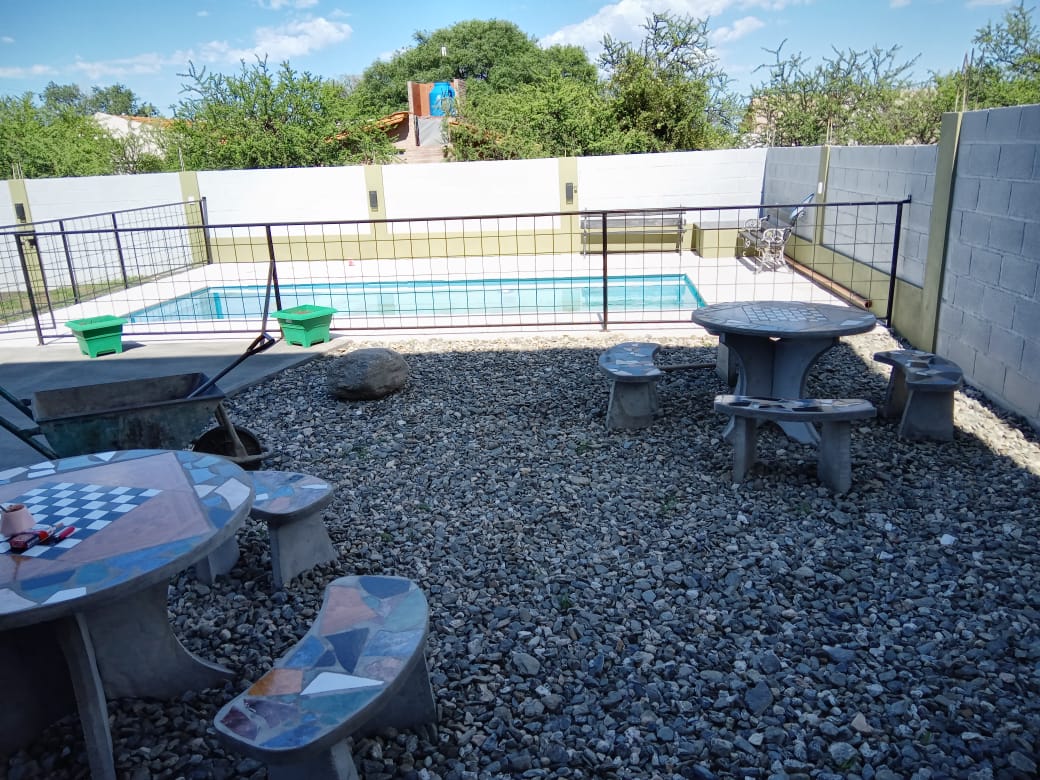 VENTA URGENTE COMPLEJO EN MERLO