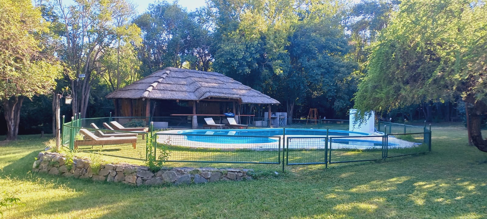 COMPLEJO DE 5 CABAÑAS EN RINCON DEL ESTE | MERLO