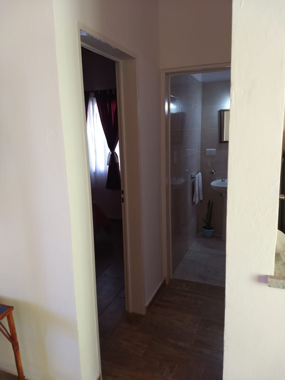 PEQUEÑO COMPLEJO DE 3 UNIDADES EN CORTADERAS