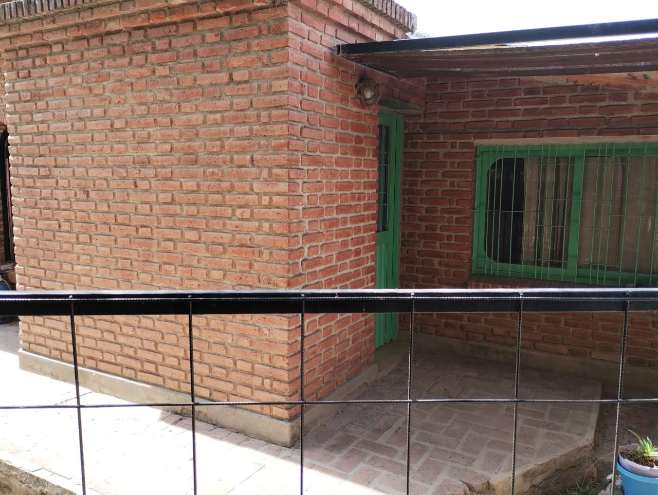 COMPLEJO CÉNTRICO CON RENTA ACTIVA | MERLO