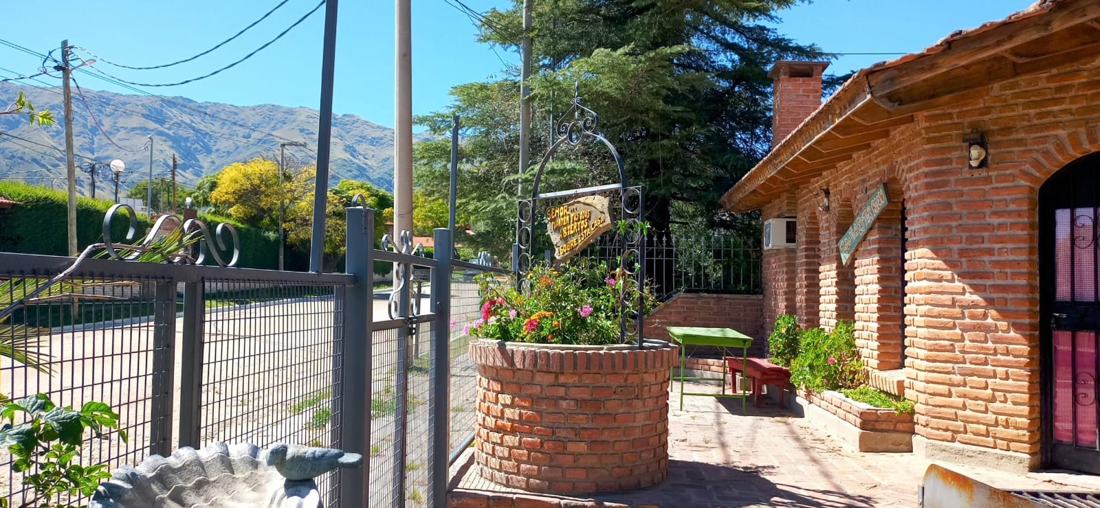 COMPLEJO CÉNTRICO CON RENTA ACTIVA | MERLO