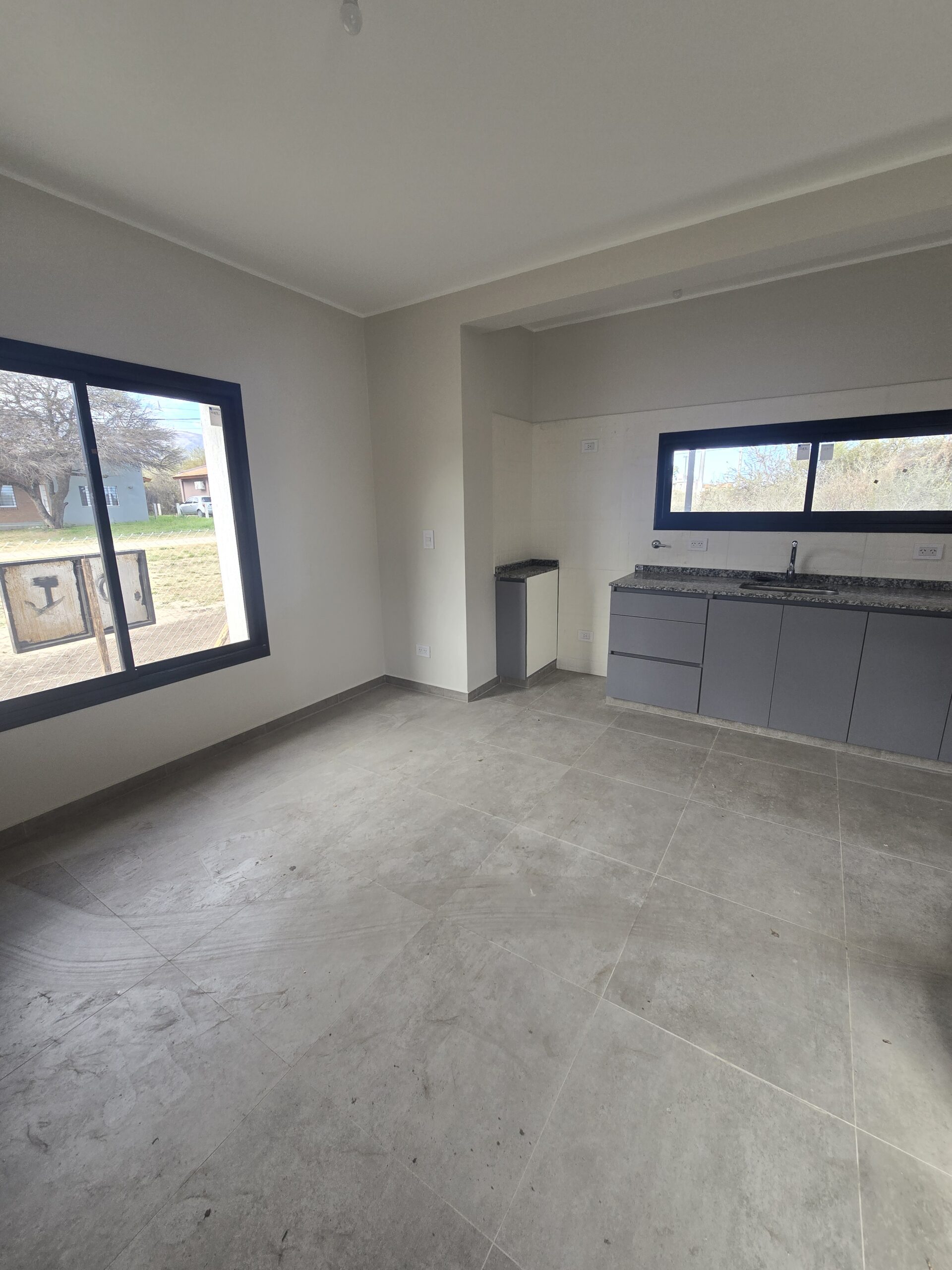 Casa en venta a estrenar en Merlo San luis.