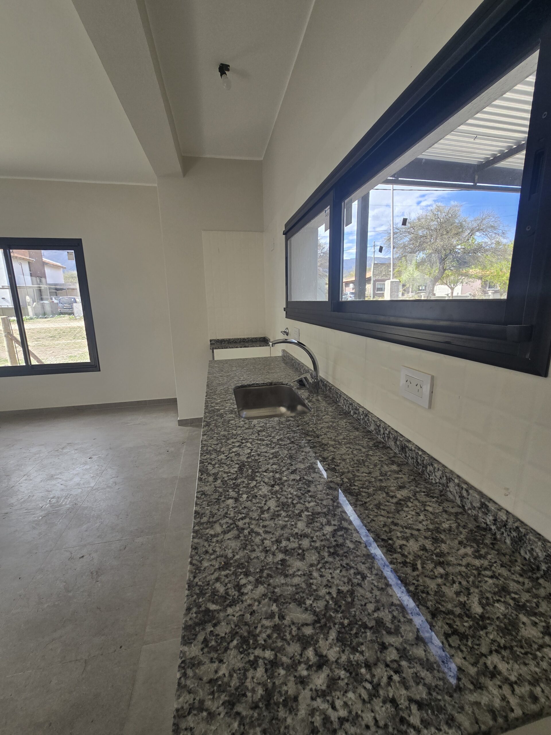 Casa en venta a estrenar en Merlo San luis.