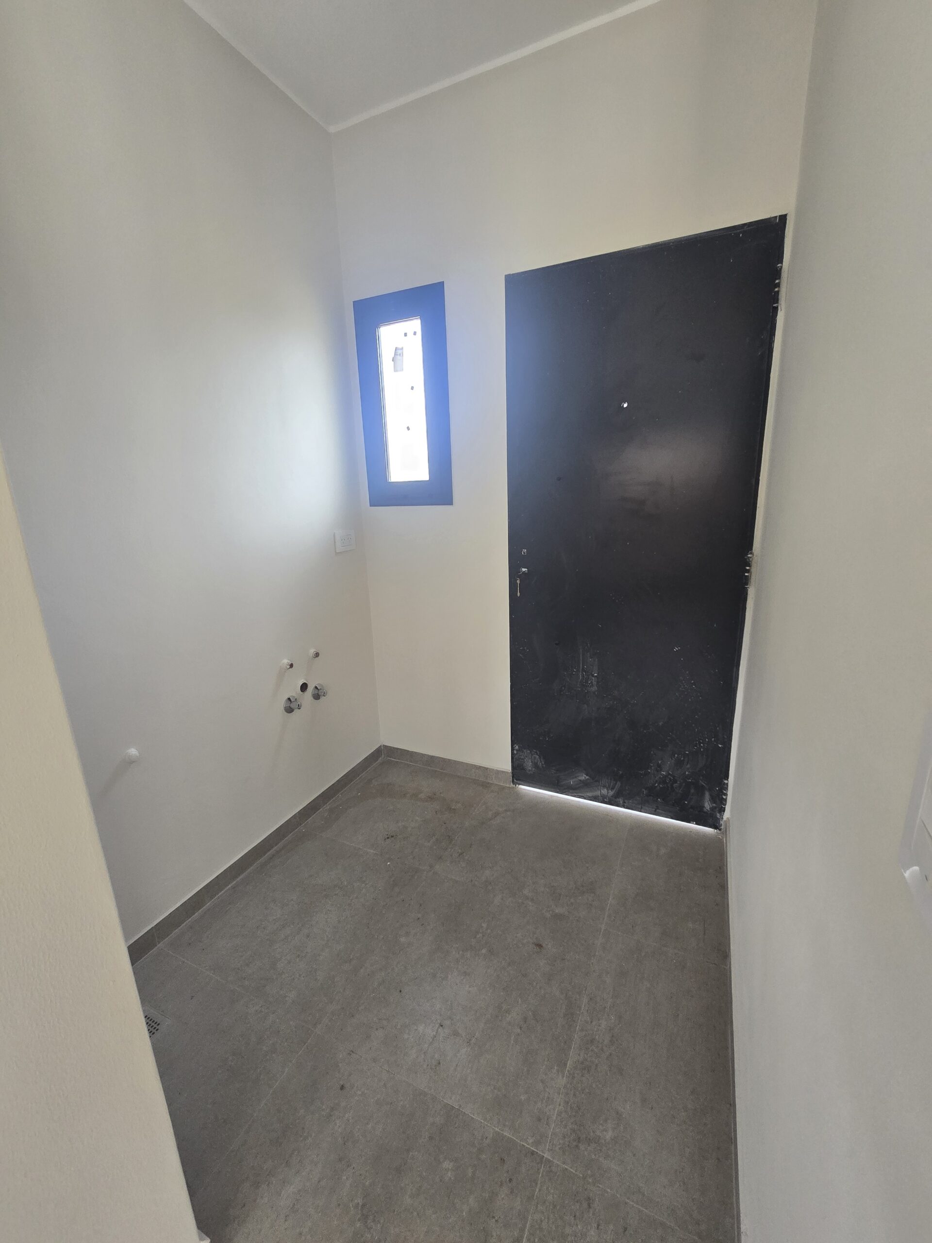 Casa en venta a estrenar en Merlo.